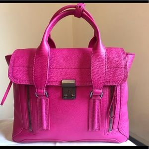 Meet your Posher, Selina